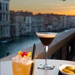 Hotell H10 Palazzo Canova 4*