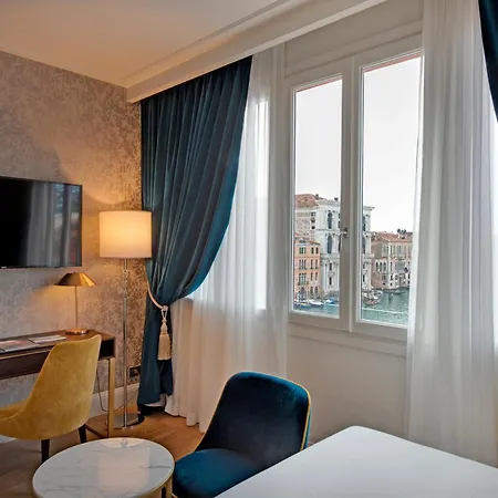 호텔 H10 Palazzo Canova 베니스