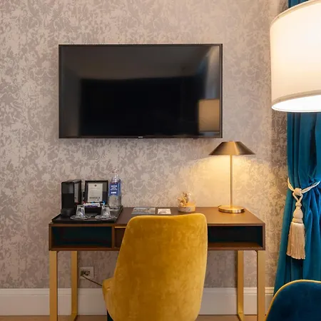 H10 Palazzo Canova Венеция