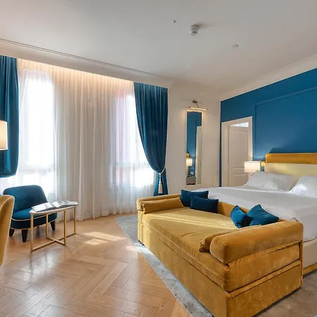 H10 Palazzo Canova Венеция