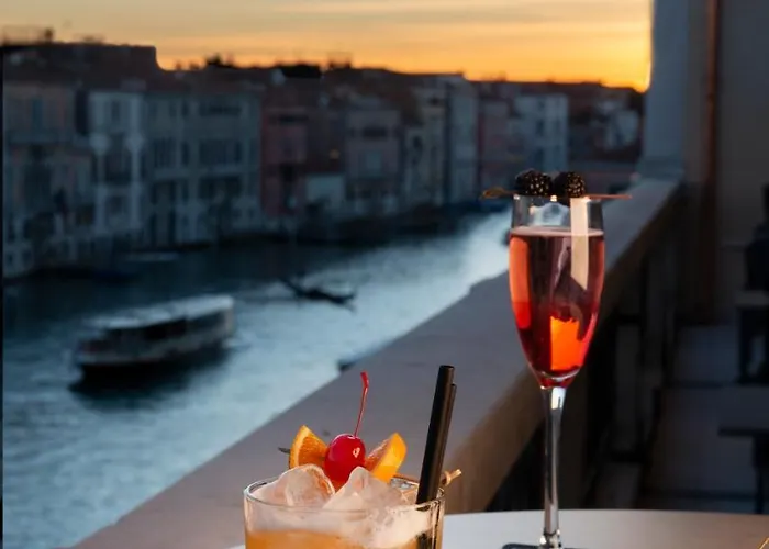 H10 Palazzo Canova מלון ונציה