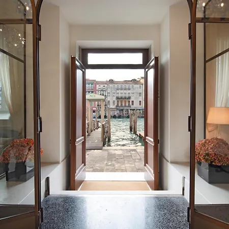 H10 Palazzo Canova Veneza