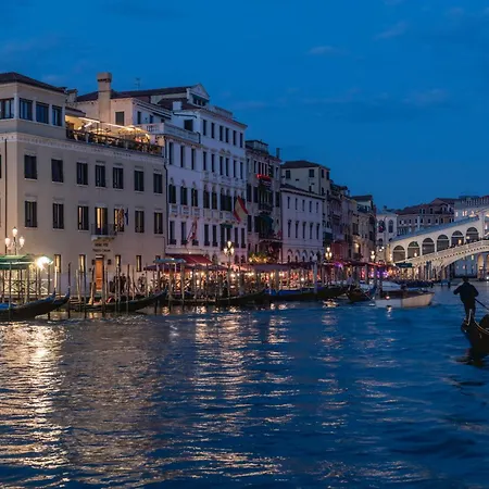 Hotel H10 Palazzo Canova Veneza