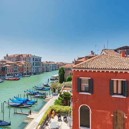 Hotell H10 Palazzo Canova Venedig