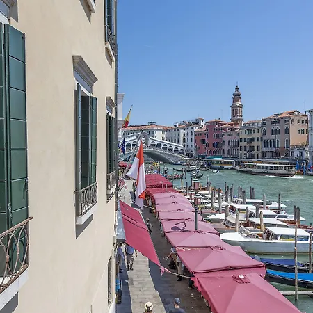 H10 Palazzo Canova 4* Venezia