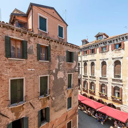 H10 Palazzo Canova Hotell Venedig