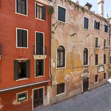 H10 Palazzo Canova Hotel