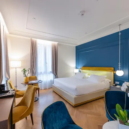 H10 Palazzo Canova 4*