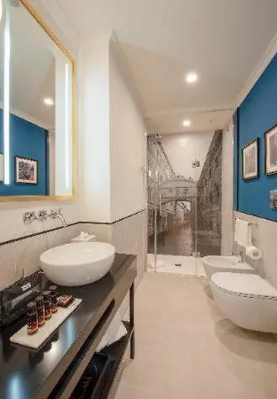 Hotel H10 Palazzo Canova 4*