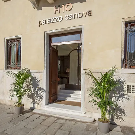 Hotell H10 Palazzo Canova Venedig