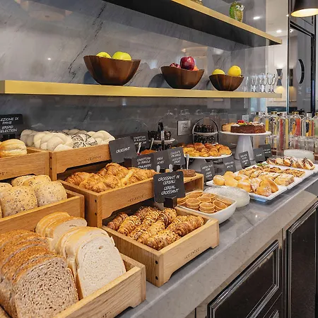 H10 Palazzo Canova 4*