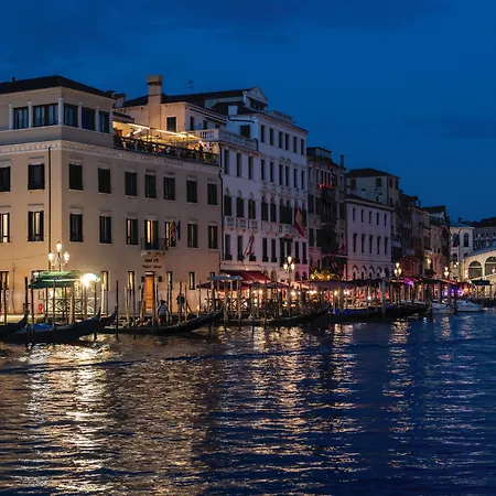 Hotell H10 Palazzo Canova