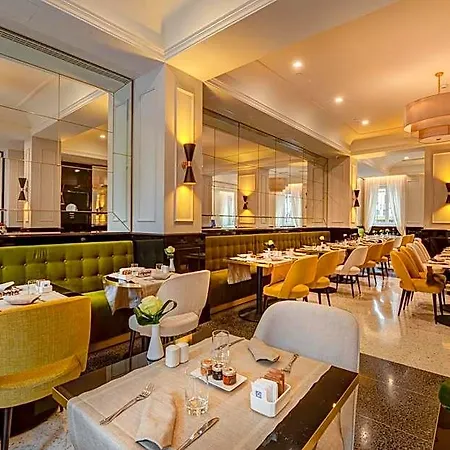Hotell H10 Palazzo Canova Venedig