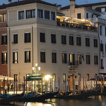 فندق H10 Palazzo Canova البندقية