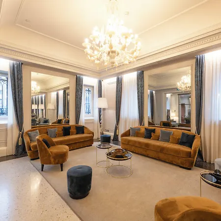 H10 Palazzo Canova 4* Veneza