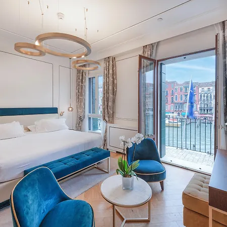 Hotel H10 Palazzo Canova 4*
