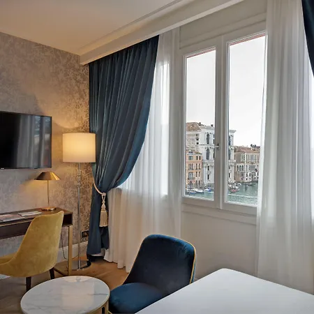 Hotel H10 Palazzo Canova