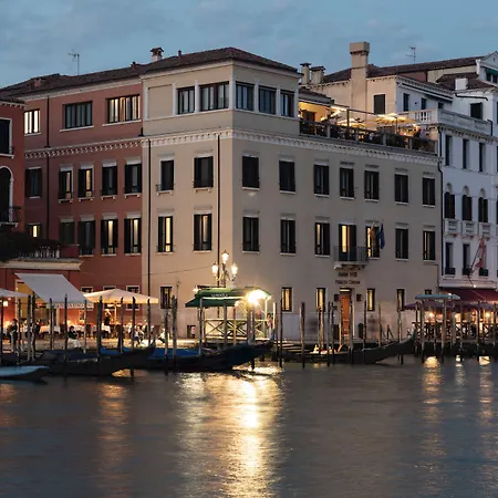 Hotel H10 Palazzo Canova