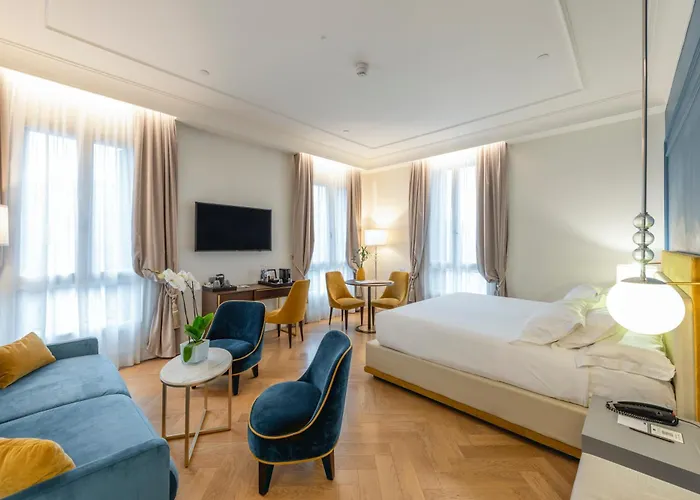 H10 Palazzo Canova ヴェネツィア