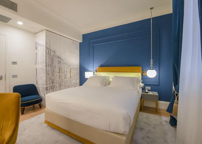 ホテル H10 Palazzo Canova ヴェネツィア