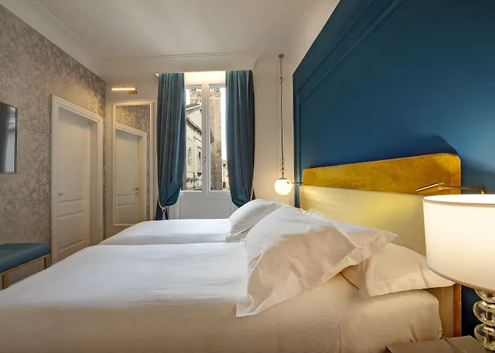 H10 Palazzo Canova 4*