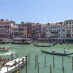 H10 Palazzo Canova Hotel