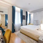 H10 Palazzo Canova Hotel
