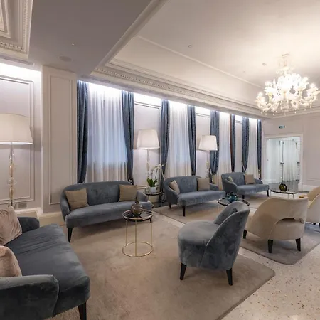 Hotel H10 Palazzo Canova Venice